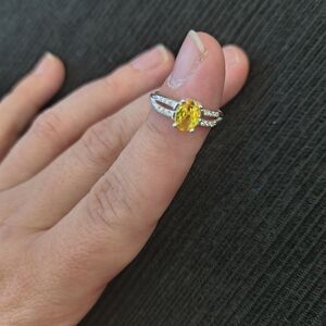 Elegant Yellow Gemstone Silver Ring